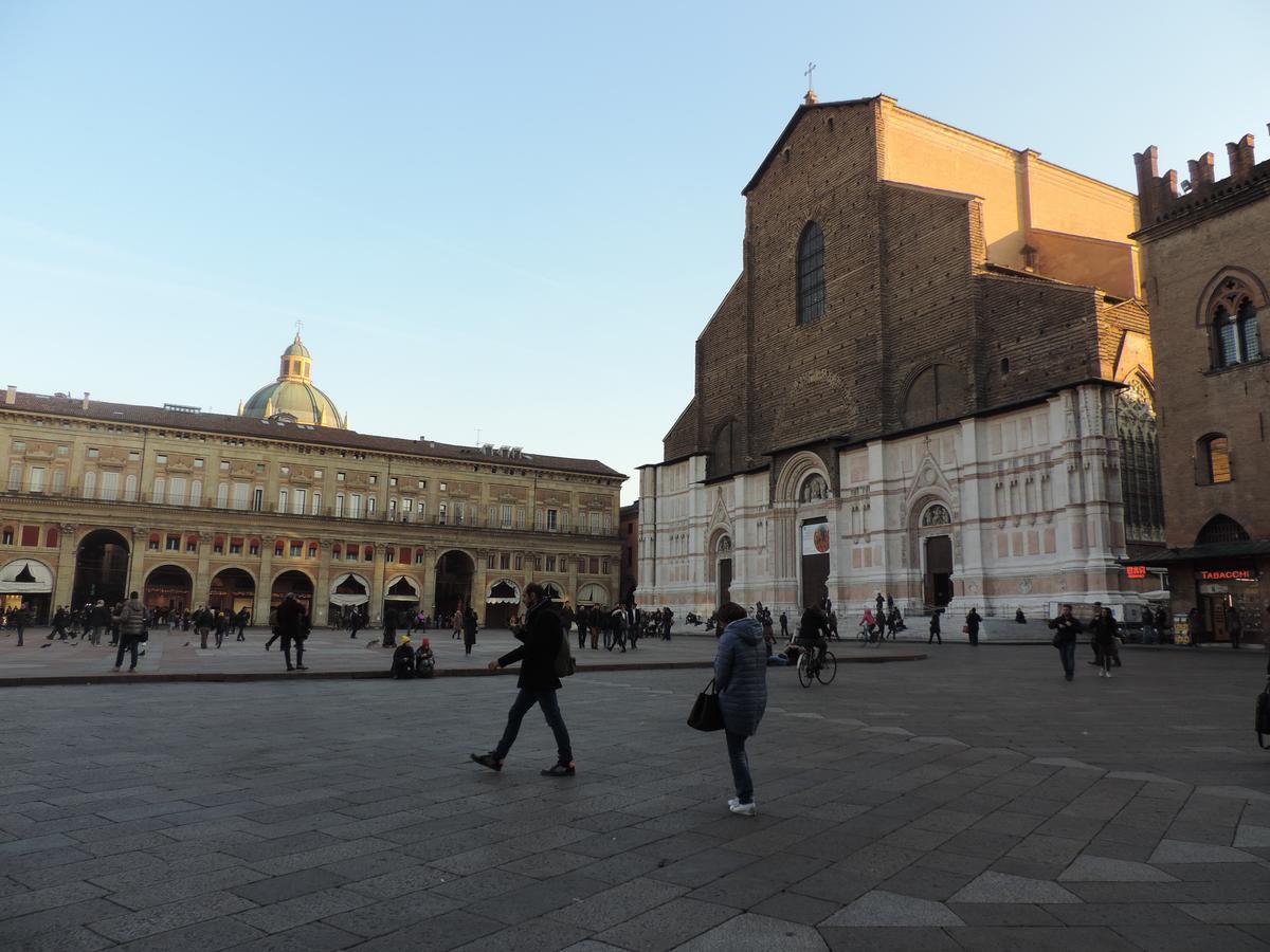 B&B Piazza Grande Bologne Extérieur photo